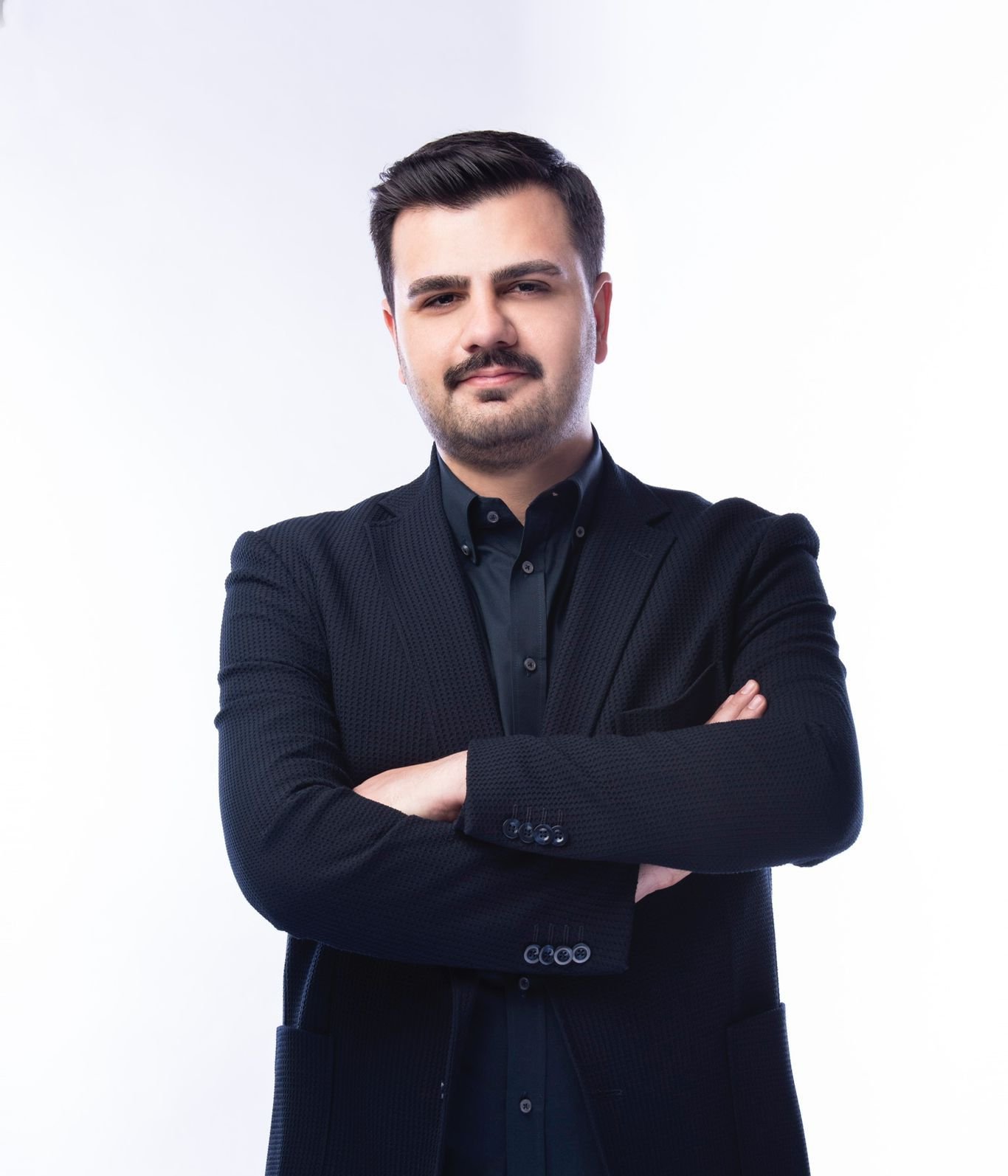AK PARTİ GENEL SEKRETERİ VE İZMİR MİLLETVEKİLİ